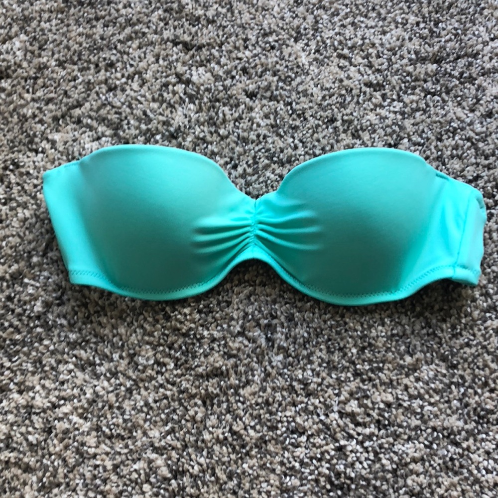 Victoria’s Secret Bikini Top
